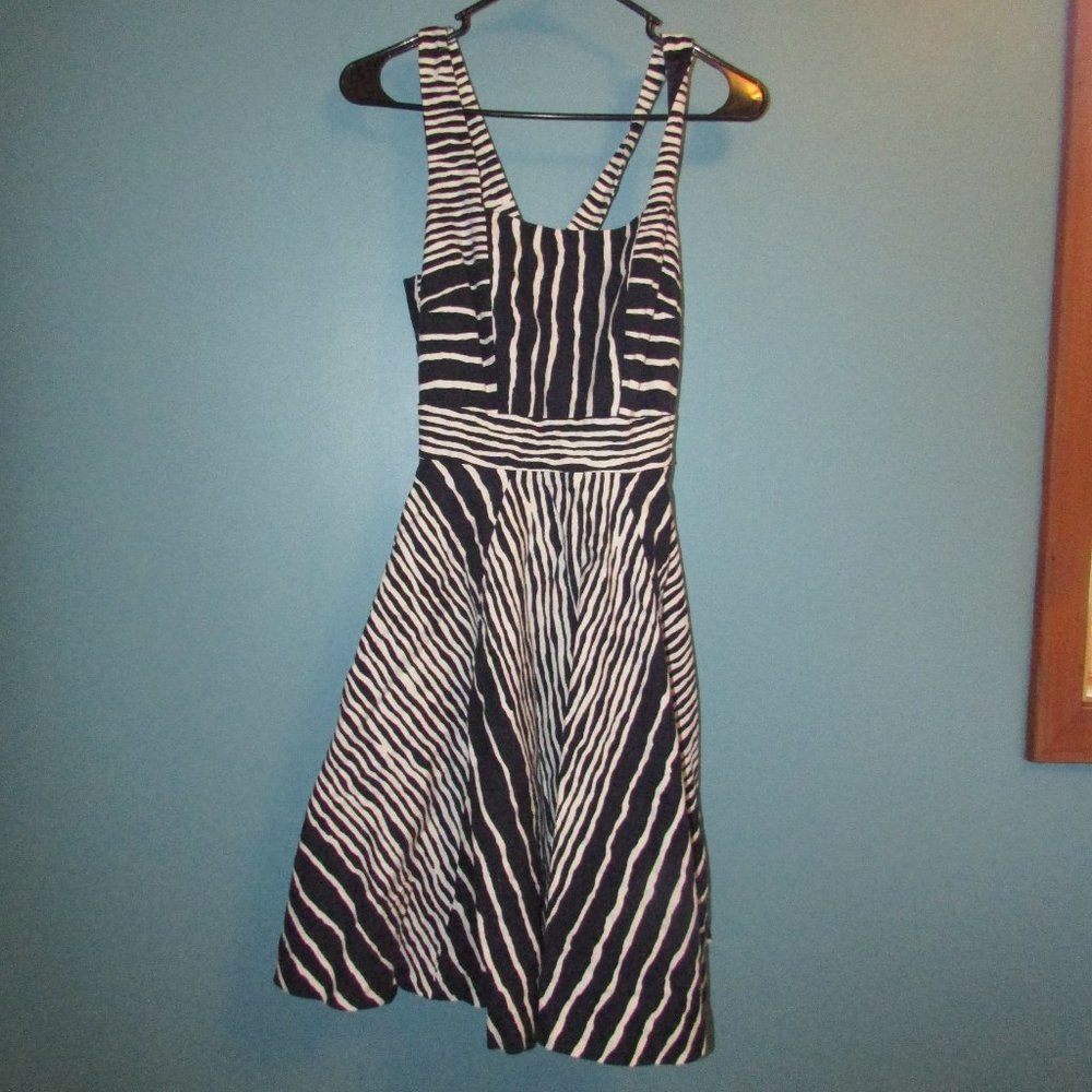 *5 for $25 bundle Item* Eva Mendes striped cotton Dress